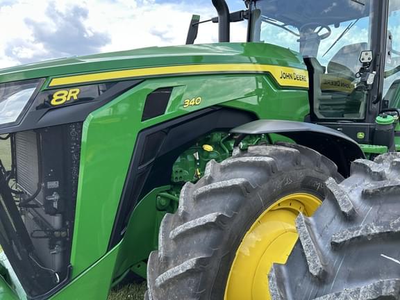 Image of John Deere 8R 340 equipment image 1