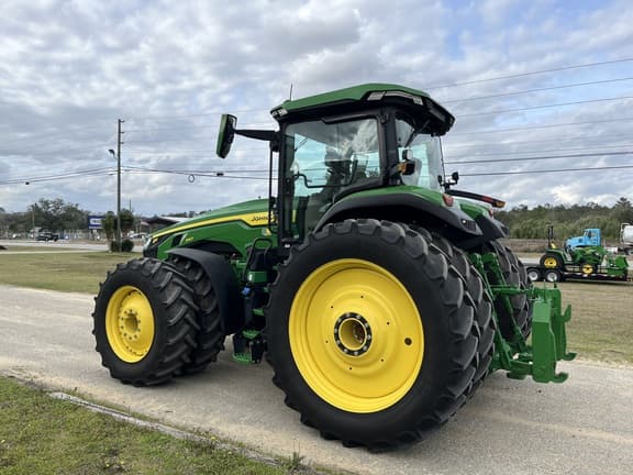 Image of John Deere 8R 340 equipment image 3