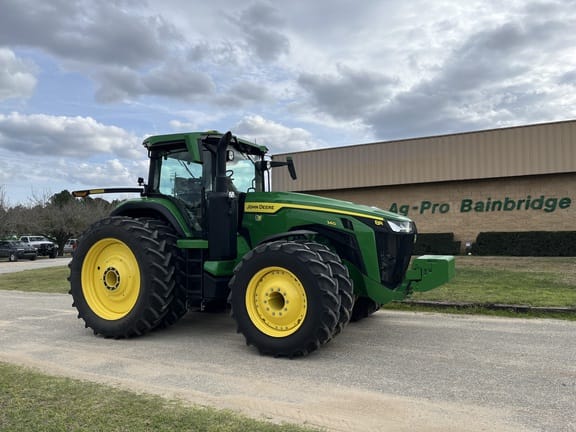 2024 John Deere 8R 340 Image