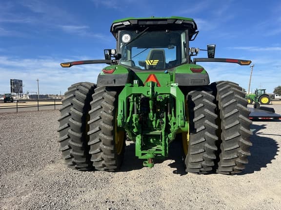 Image of John Deere 8R 340 equipment image 4