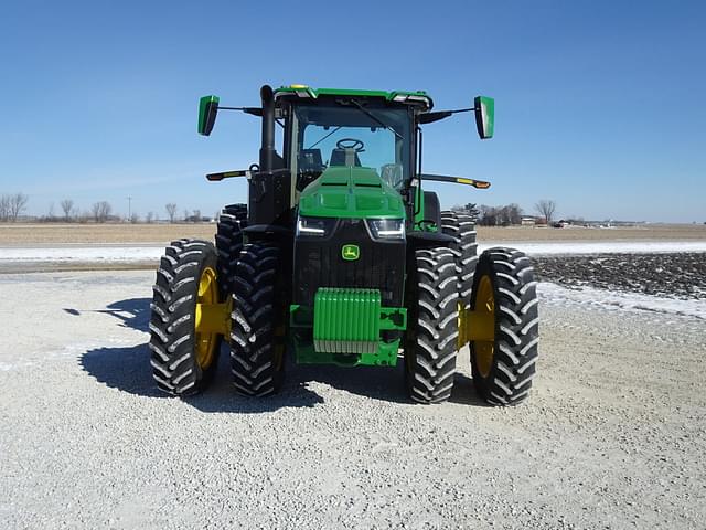 Image of John Deere 8R 340 equipment image 4