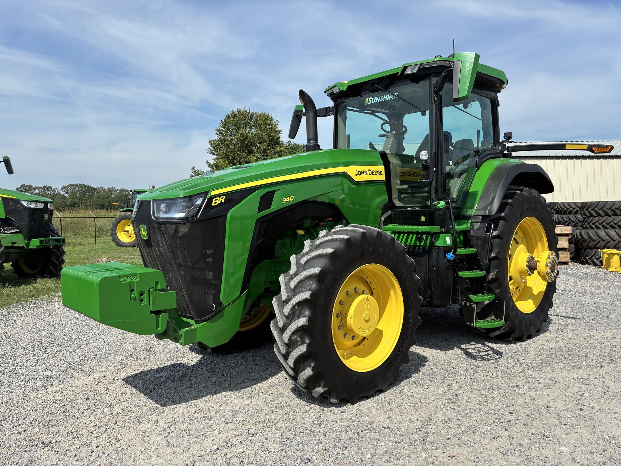 2024 John Deere 8R 340 Equipment Image0