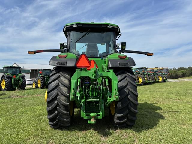 Image of John Deere 8R 340 equipment image 3