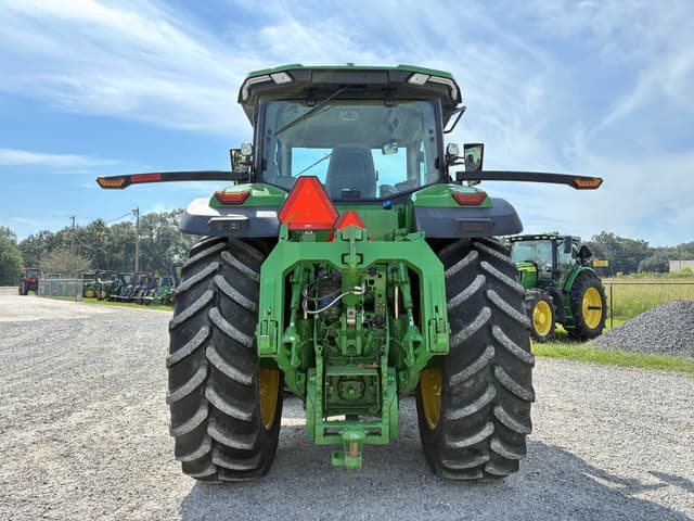 Image of John Deere 8R 340 equipment image 3