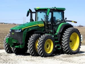 2024 John Deere 8R 340 Image