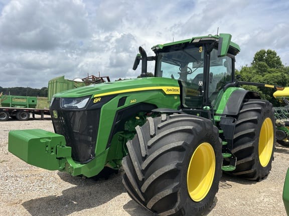2024 John Deere 8R 340 Equipment Image0