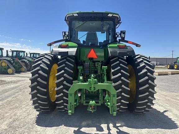 Image of John Deere 8R 340 equipment image 3