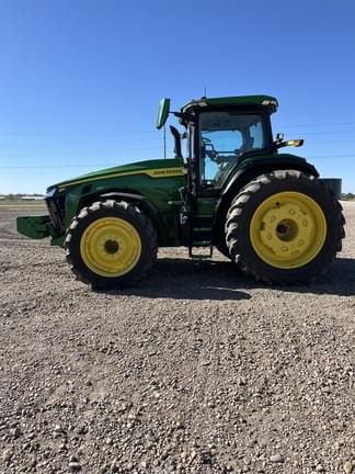 Image of John Deere 8R 340 equipment image 3