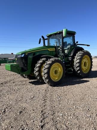 Image of John Deere 8R 340 equipment image 2