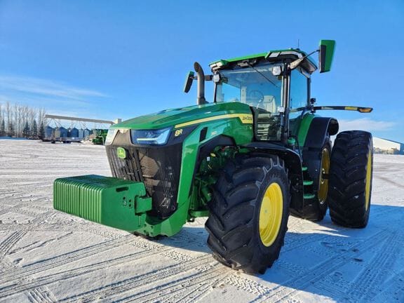 2024 John Deere 8R 340 Equipment Image0