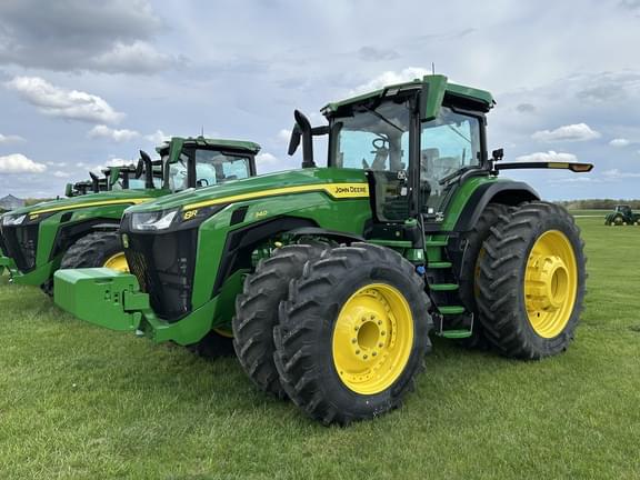 Image of John Deere 8R 340 Primary image