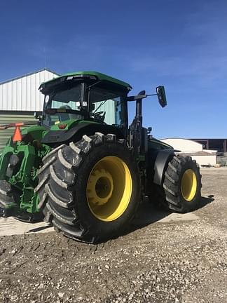 Image of John Deere 8R 340 equipment image 4