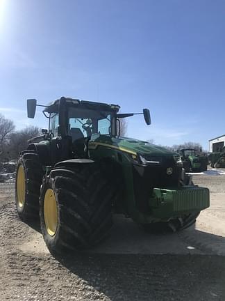 Image of John Deere 8R 340 equipment image 2