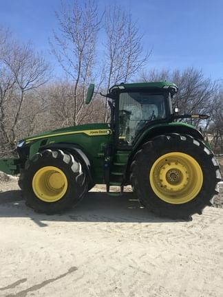 2024 John Deere 8R 340 Equipment Image0