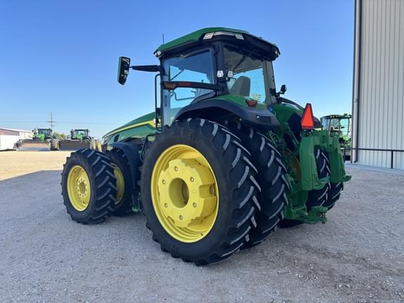 Image of John Deere 8R 340 equipment image 1