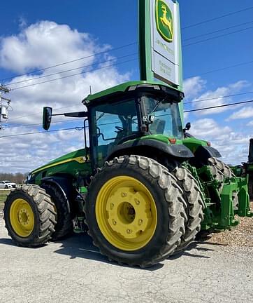 Image of John Deere 8R 340 equipment image 2