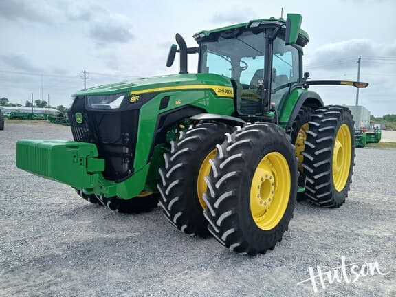 Image of John Deere 8R 340 equipment image 1