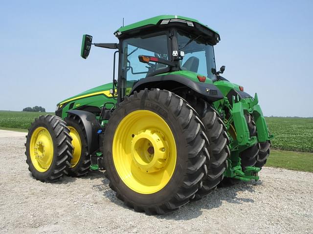 Image of John Deere 8R 340 equipment image 2