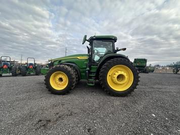 Main image John Deere 8R 340