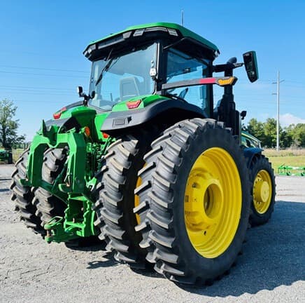 Image of John Deere 8R 340 equipment image 3