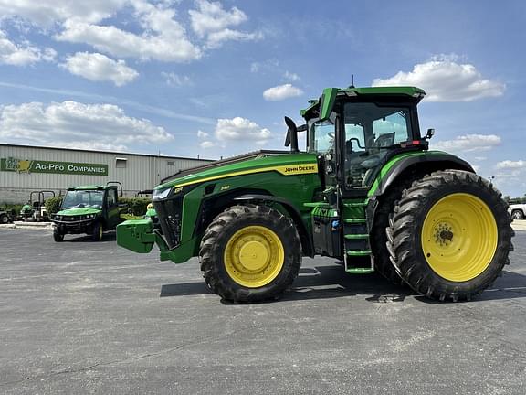 Image of John Deere 8R 340 equipment image 1