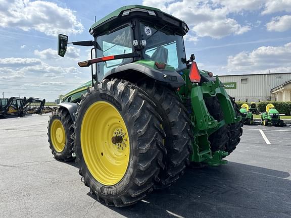 Image of John Deere 8R 340 equipment image 3