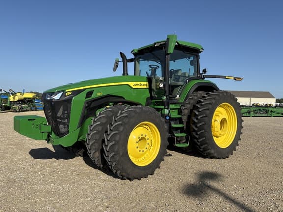 Image of John Deere 8R 340 Primary image
