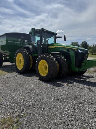 Image of John Deere 8R 340 equipment image 2