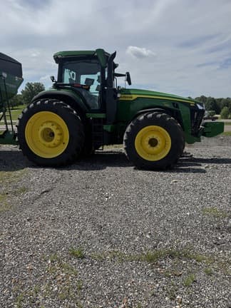 Image of John Deere 8R 340 equipment image 3