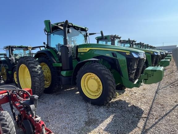 Image of John Deere 8R 340 equipment image 1