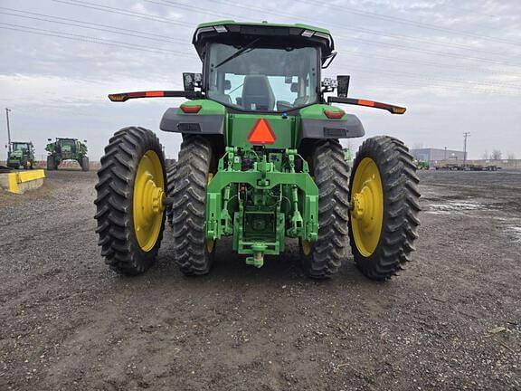 Image of John Deere 8R 340 equipment image 3