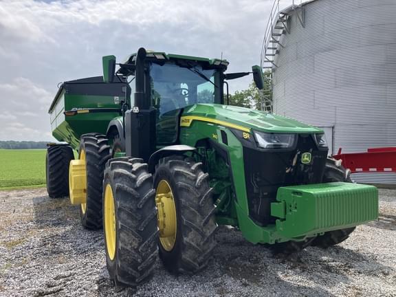 Image of John Deere 8R 340 equipment image 2