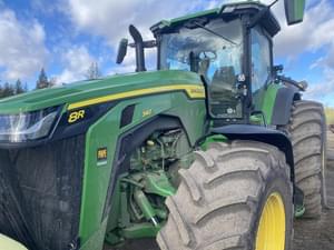 2024 John Deere 8R 340 Image