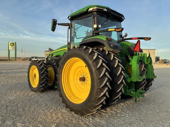 Image of John Deere 8R 340 equipment image 3
