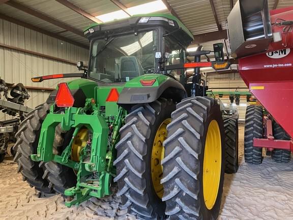 Image of John Deere 8R 340 equipment image 3