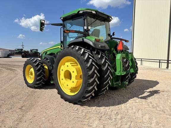 Image of John Deere 8R 340 equipment image 2