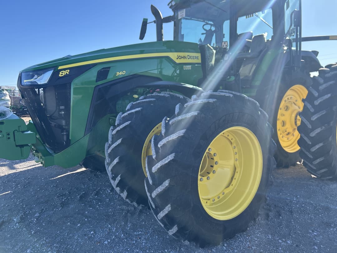 Image of John Deere 8R 340 Image 0