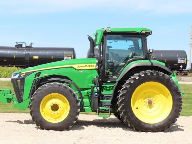 Image of John Deere 8R 340 equipment image 1