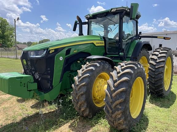 Image of John Deere 8R 340 equipment image 1