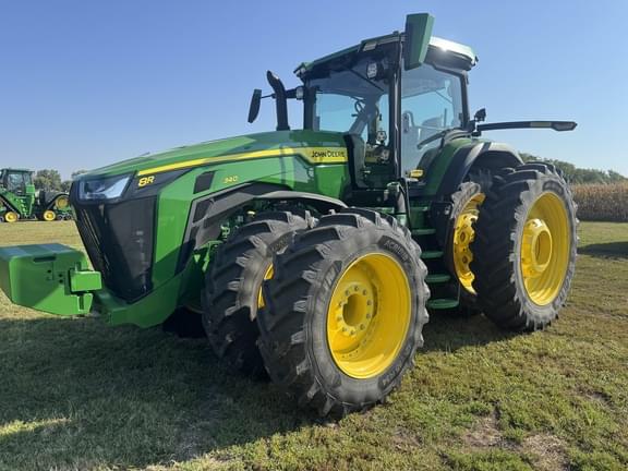 Image of John Deere 8R 340 Primary image