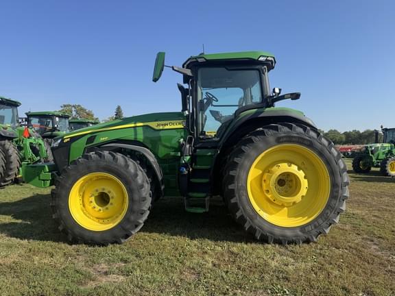 Image of John Deere 8R 340 equipment image 1