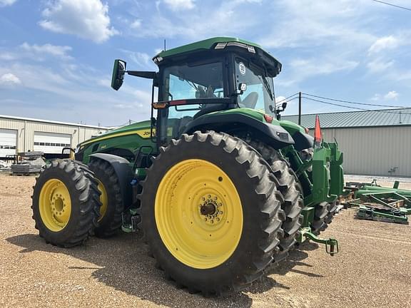 Image of John Deere 8R 340 equipment image 4