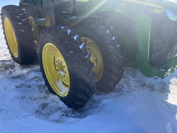 Image of John Deere 8R 340 equipment image 4