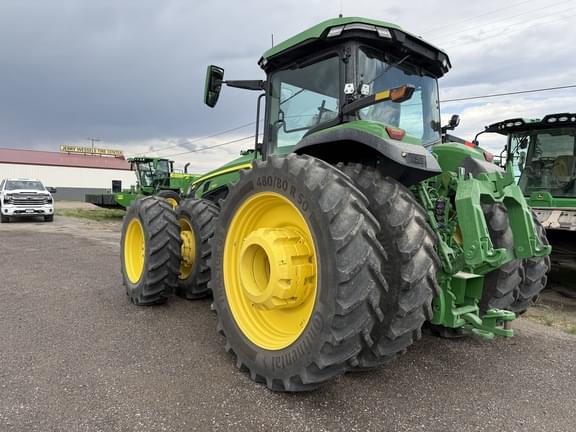 Image of John Deere 8R 340 equipment image 1