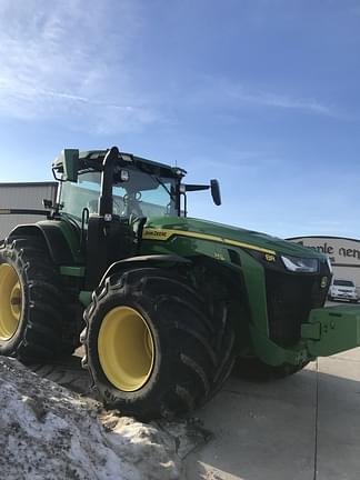 Image of John Deere 8R 340 Primary image