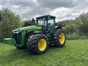 2024 John Deere 8R 340 Image