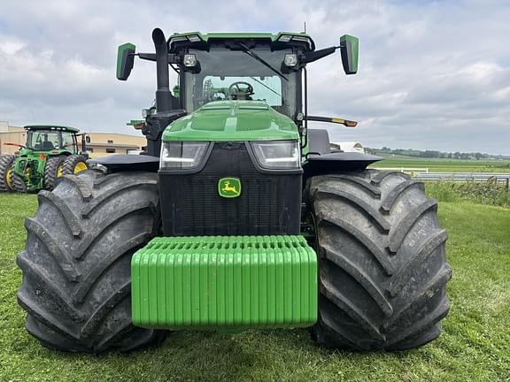 Image of John Deere 8R 340 equipment image 4
