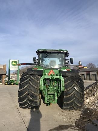 Image of John Deere 8R 340 equipment image 4