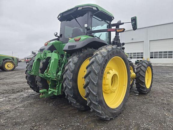 Image of John Deere 8R 340 equipment image 4