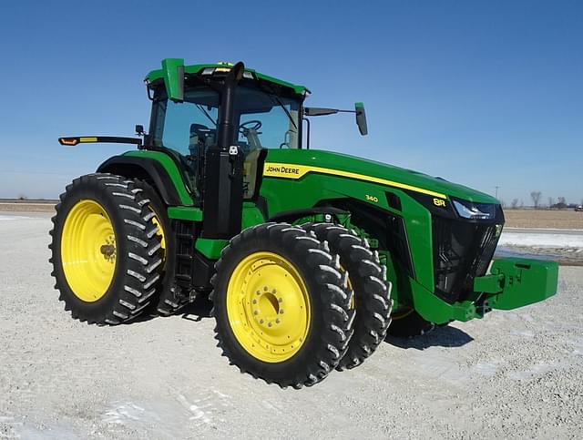 Image of John Deere 8R 340 equipment image 3